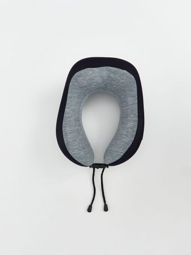 بالش گردن  ال سی وایکیکی