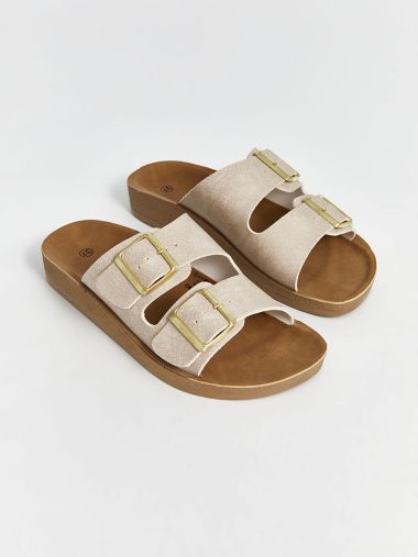 دمپایی  ال سی وایکیکی