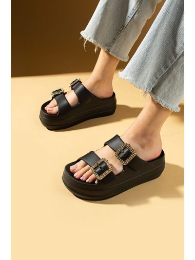 دمپایی  پمبه پوتین