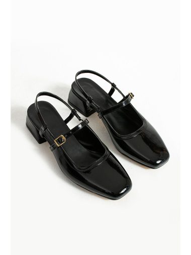 بابت  اینان ایاکابی