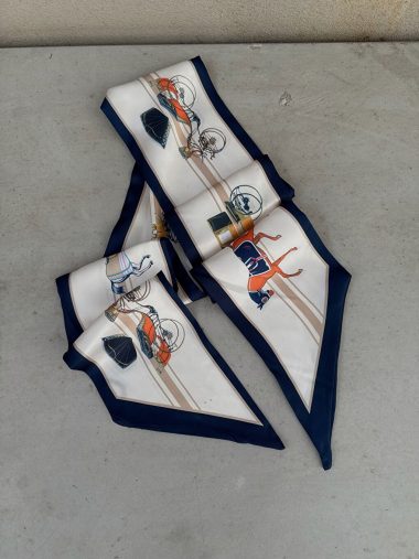 روسری  مینه بگ