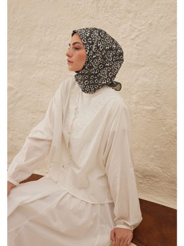 روسری  فرش اسکارف