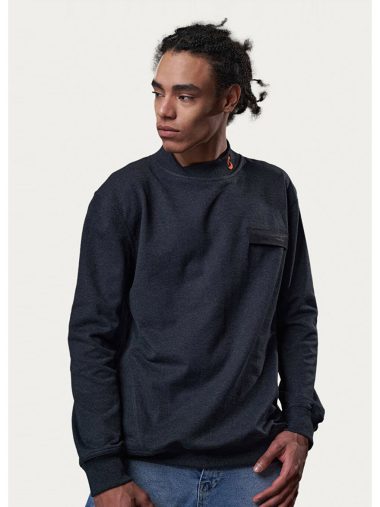 سویشرت  ناساکیو