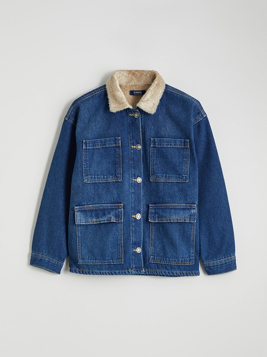 کت جین  ال سی وایکیکی